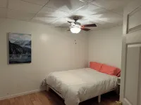 Lake House Getaway! 4-bedroom house on Boone Lake near JC with AC, WiFi, Dock