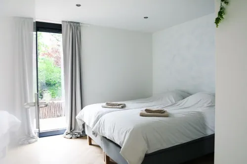 Stijlvol Ingerichte Bungalow in Baarland