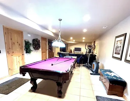 Charming 2-bedroom bacement with WiFi, AC in enjoyable Murray