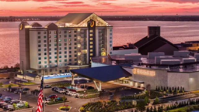 Horseshoe Lake Charles - A Caesars Rewards Destination - parcheggio