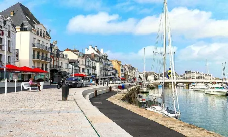 Apartment 4 pers. 60m2 on the port of Le Pouliguen, town center
