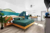 Motel Miya Hotels near Estelle Stair Gallery