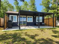 Lakefront Cottage Retreat in Charming Mountain! Hotels in Mountain