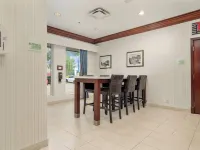 Holiday Inn CONFERENCE CTR EDMONTON SOUTH by IHG - Business