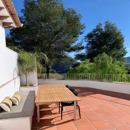 Casa Roots: an oasis in the hills of Cómpeta