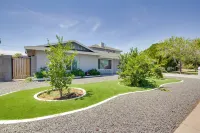 Ultimate Phoenix Group Getaway Patio and Pool! - Bungalows
