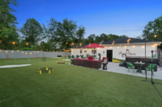 Par Four Retreat - Luxury Golf Getaway - 10 min AGNC