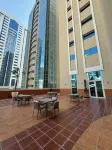 Cozy 2-bedroom apartment in superb Sharjah corniche with WiFi, fitness room pool
