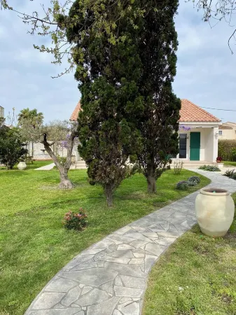 Magnificent village house with lush garden 5 minutes walk from the beach