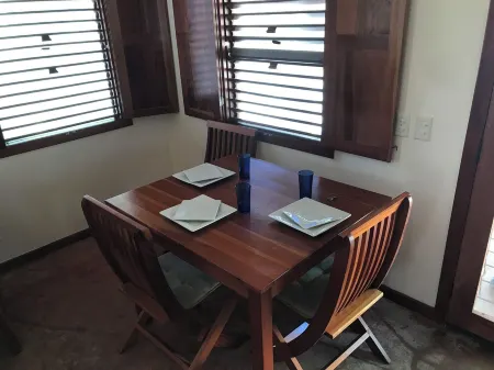 Let It GO Cottage 12 Miles North San Pedro