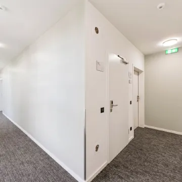 Limehome Vienna Hietzinger Hauptstraße Отели рядом с достопримечательностью «Дворец Шëнбрунн»