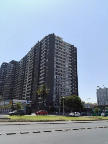 A2 Nice, Cozy, Stylish, 2D2B, Subway front door Hotels near Tren Central Station