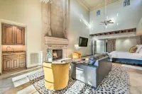 Paradise Valley Villa with Luxe Pool and Outdoor Games