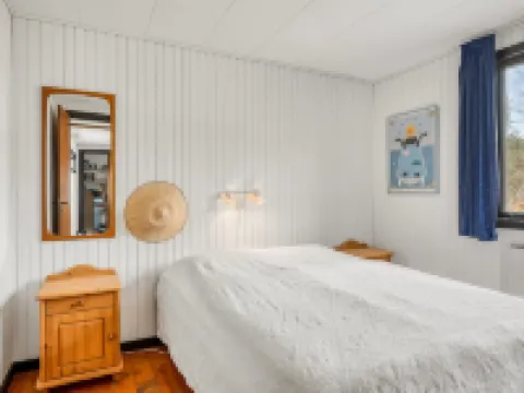 "Hælf" - 600m from the sea