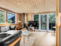 "Eriksine" - 1.9km from the Sea Hotels in Blokhus