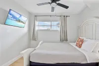 Private Pier and Stunning River Views - Serene Waterfront Getaway