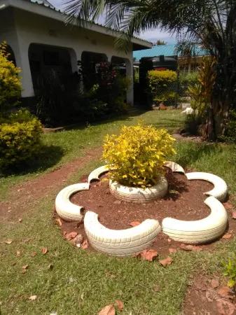 Victoria Court Отели в г. Бондо