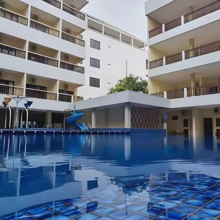D'Bilz Hotel