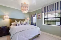 Le Hibou Blanc (A) - Fairhope: Laid-back Sophistication Hotels in Fairhope