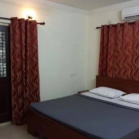 Varsha Enclave-White House