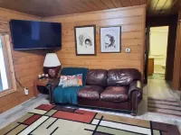 Dove Island Ventures Các khách sạn ở Rainy Lake