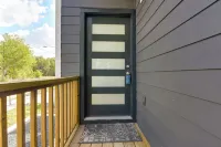 Pet-Friendly Houston Home ~ 3 Mi to Downtown!