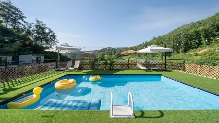 Hongcheon Stone Brown Pension