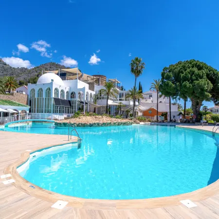 Apartment in Nerja with Coastal Views & Pool