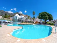 Apartment in Nerja with Sea Views & Pool