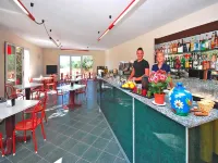 Apartment Borgo Verde in Imperia - bar