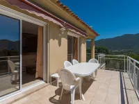 Spacious Villa with Pool