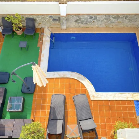 Villa in Spain with Pool near Sandy Beach