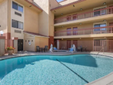 Best Western Plus Inn of Hayward Hotels in Hayward