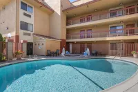 Best Western Plus Inn of Hayward Hotels in Hayward