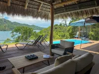 Isla Chiquita Glamping Hotel