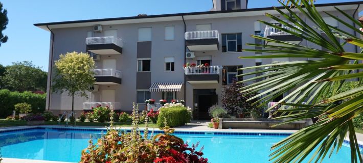 Enjoy the Pool in Our Cozy Flat Hotels in Caorle