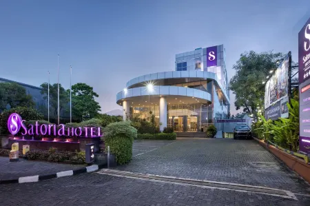 Satoria Hotel Yogyakarta Отели в г. Джокьякарта