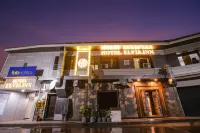 FabHotel Elvis International - Bintang 2