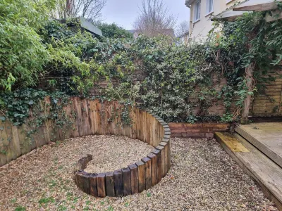 3-Beds Sleep 7 with Garden & Private Parking Hotel a 