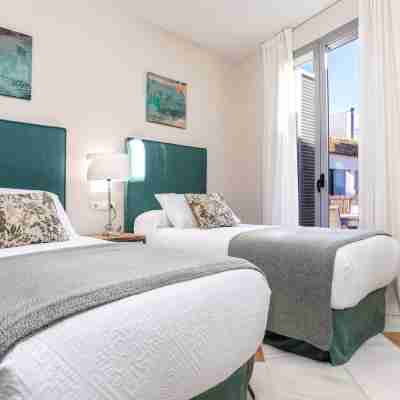 Genteel Home Palacio Abades Terrace II Rooms