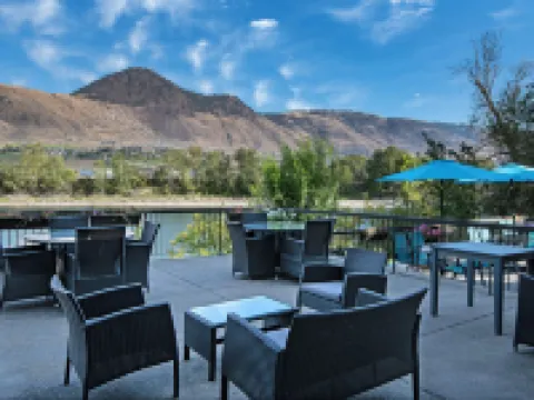 Riverland Inn & Suites Hôtels à : Kamloops