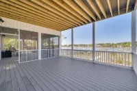 Paradise Waterfront Retreat – 5  | Elevator | Dock + Decks, Boat Access