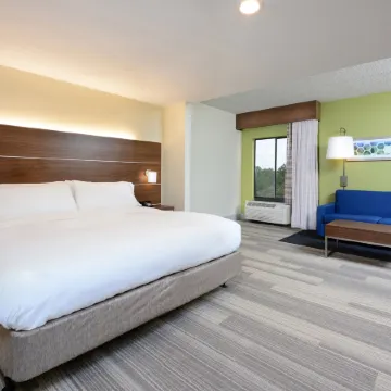 Holiday Inn Express & Suites RALEIGH DURHAM AIRPORT AT RTP by IHG