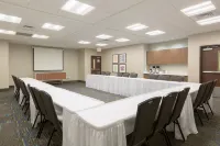 Holiday Inn Express & Suites EUGENE DOWNTOWN - UNIVERSITY by IHG - Business