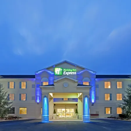 Holiday Inn Express & Suites READING AIRPORT by IHG