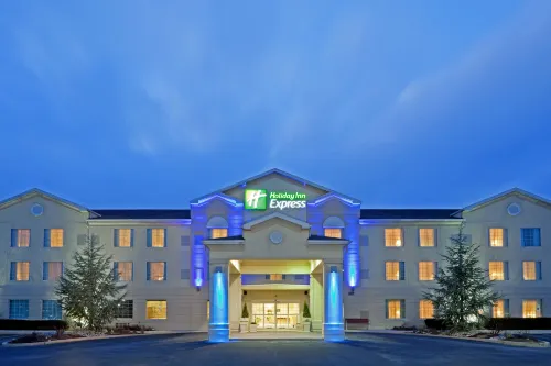 홀리데이 인 익스프레스 & 스위트 레딩 바이 IHG