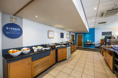 Holiday Inn Express 因佛內斯