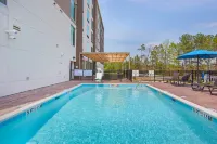 Holiday Inn Express & Suites COVINGTON by IHG - Pools