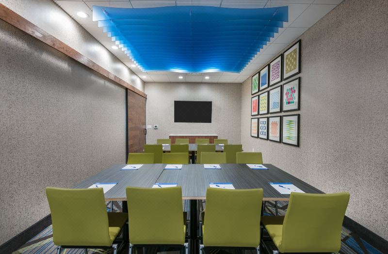Holiday Inn Express & Suites Bryan - College Station by IHG photo 5