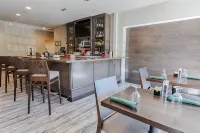 Holiday Inn KNOXVILLE N - MERCHANT DRIVE by IHG - Barer